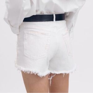 Zara White distressed denim Jean Shorts size 6
